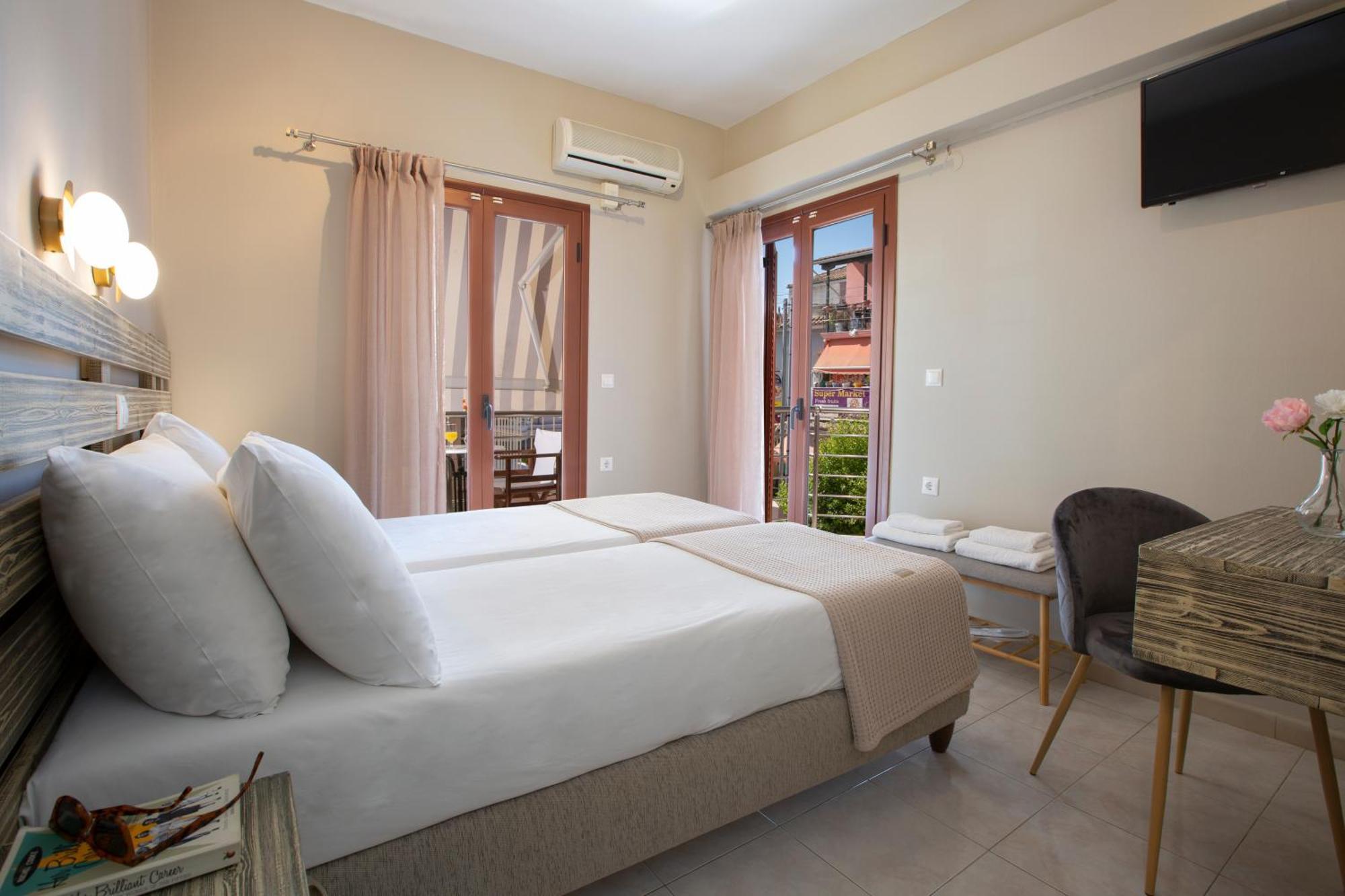 Athina Residence Нідрі Екстер'єр фото